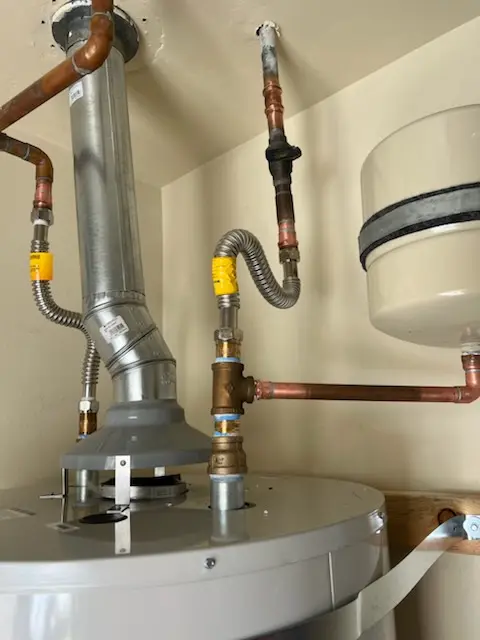 Water heater installation and plumbing repair in Zee Estates